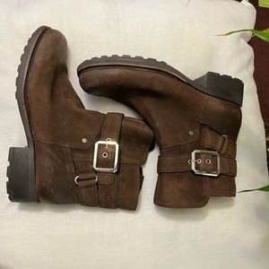 Rockport side zip/buckle boot